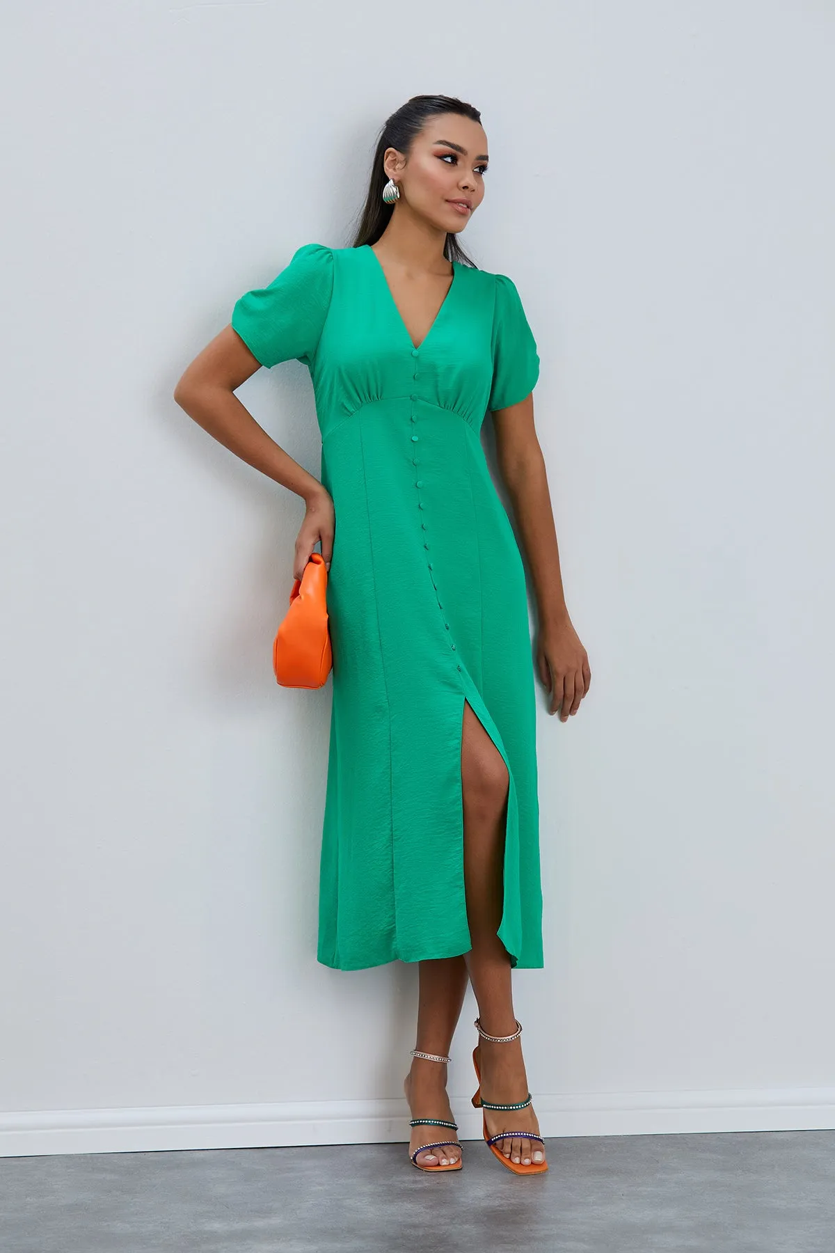 Effortless Button-Up Midi Dress in Soft Green Linen