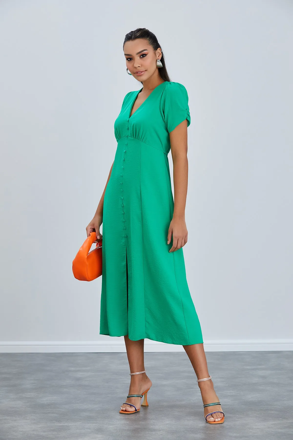 Effortless Button-Up Midi Dress in Soft Green Linen