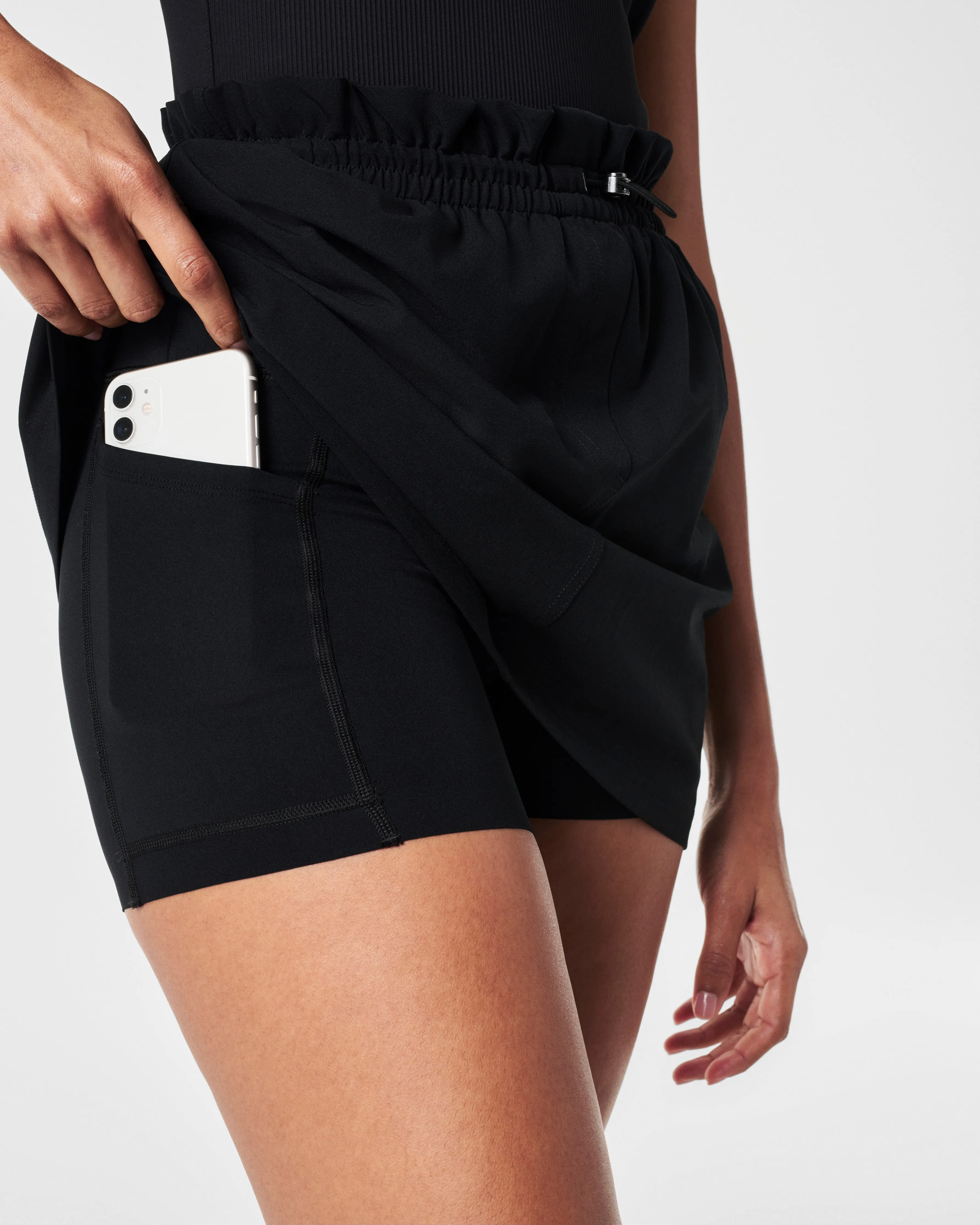 SPANXshape™ On the Move Skort